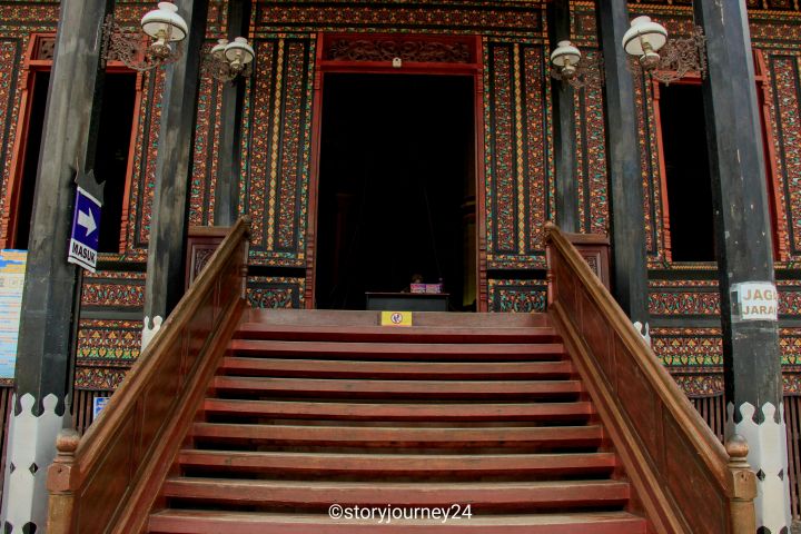 TANGAN TANGAN JANJANG