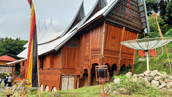 rumah gadang siti fatimah