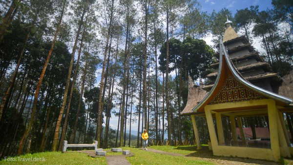 PUNCAK PATO